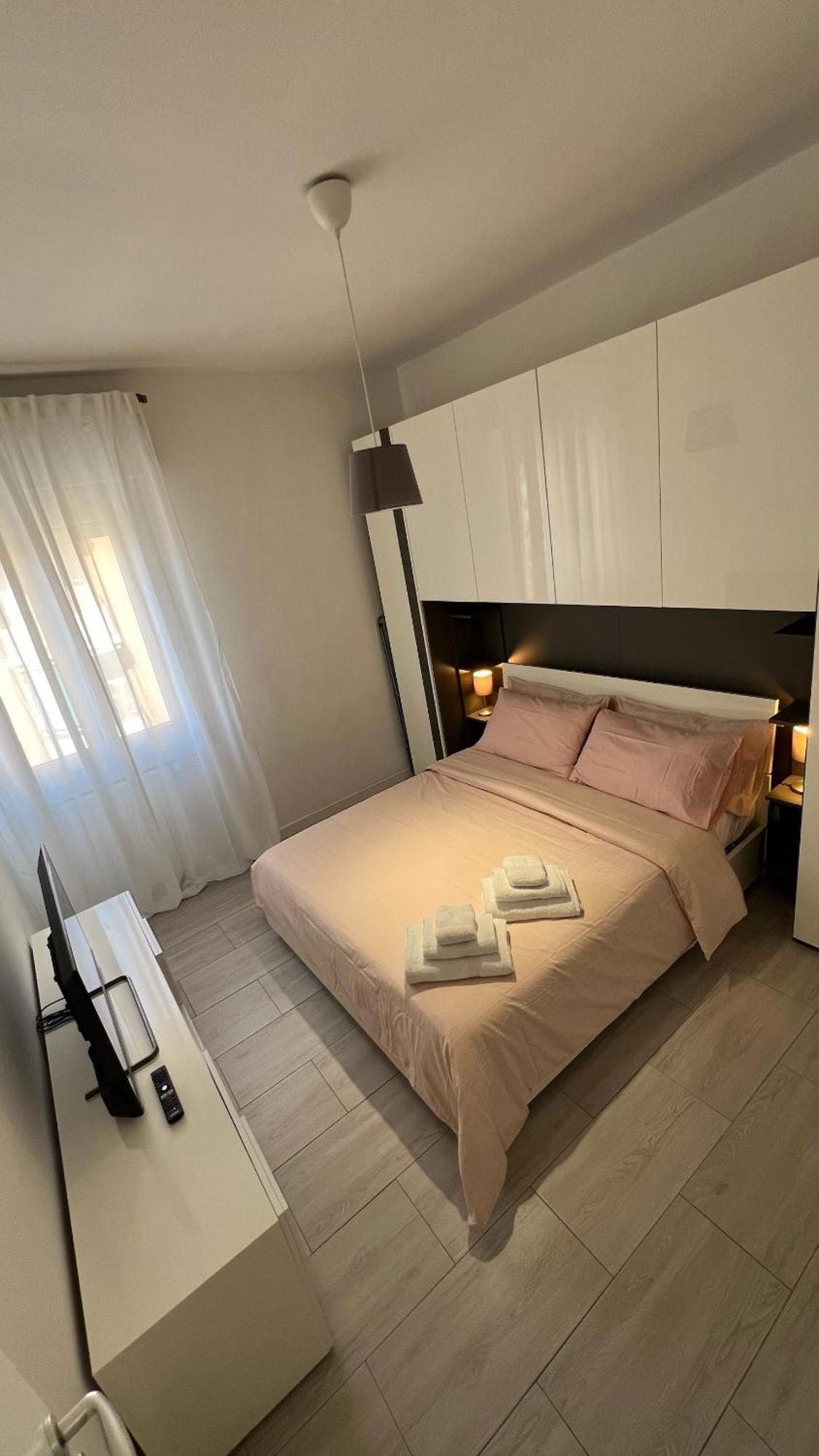 Rafael Milano - 10 Min From Linate Airport, Centrale Fs, Ospedale San Raffaeleアパートメント エクステリア 写真